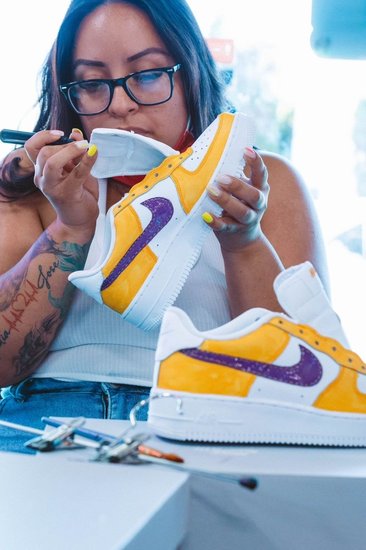 Sew Paint Shoe Workshops Los Angeles